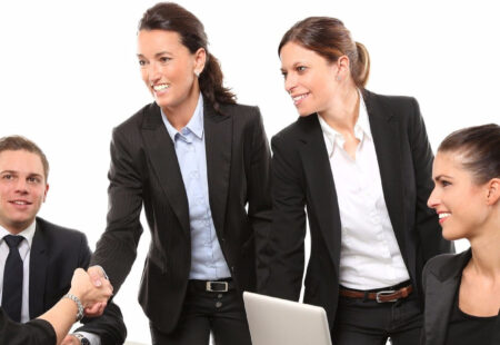 Asistente Contable y Financiero